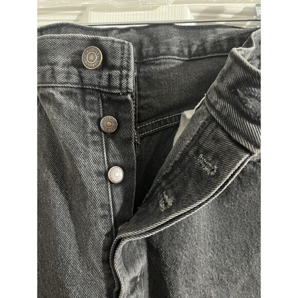 Vintage Levi’s 501-0660 90s Button Fly Black Denim USA 34W READ - Picture 3 of 11